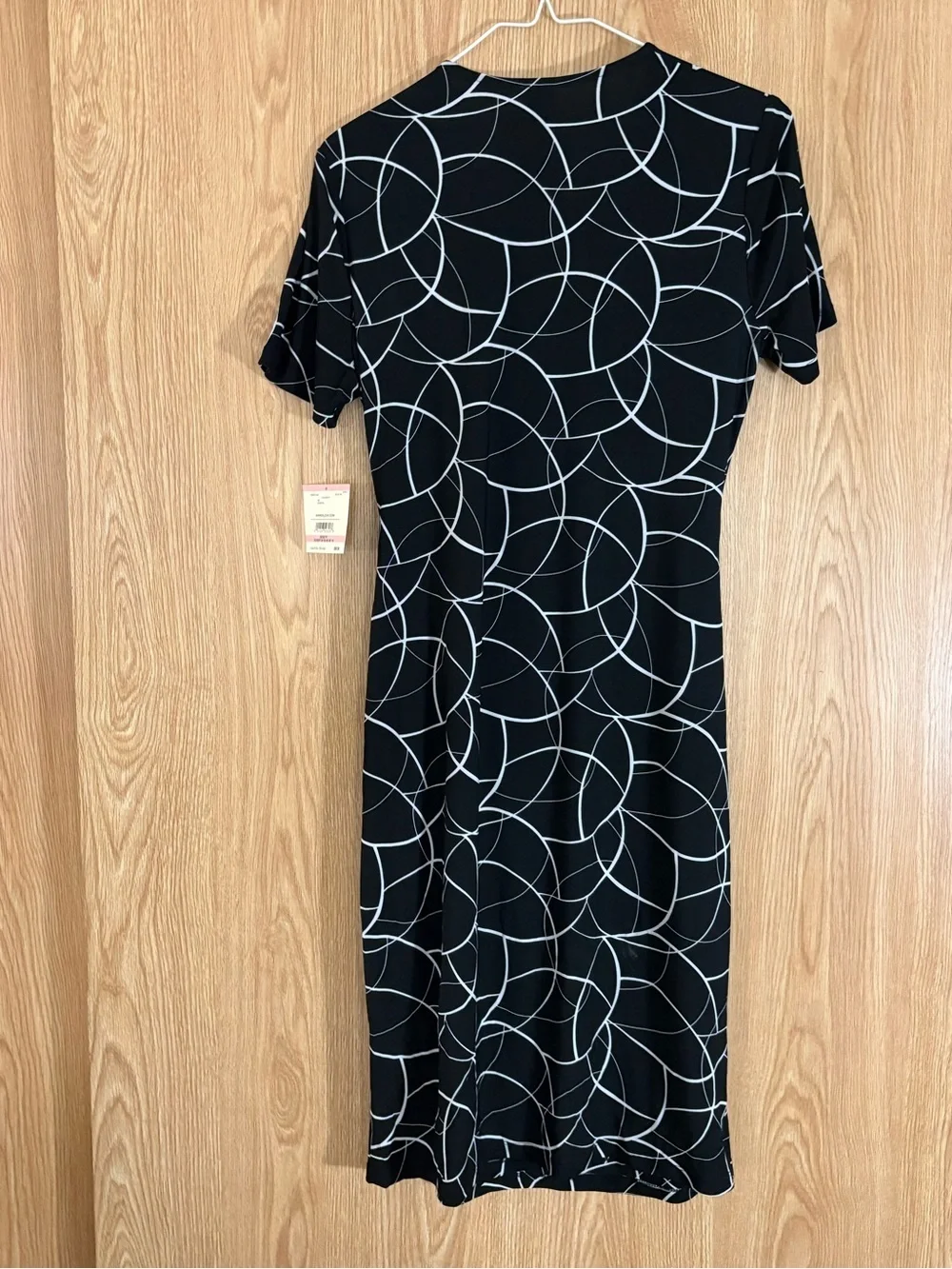 Anne Klein chic wrap